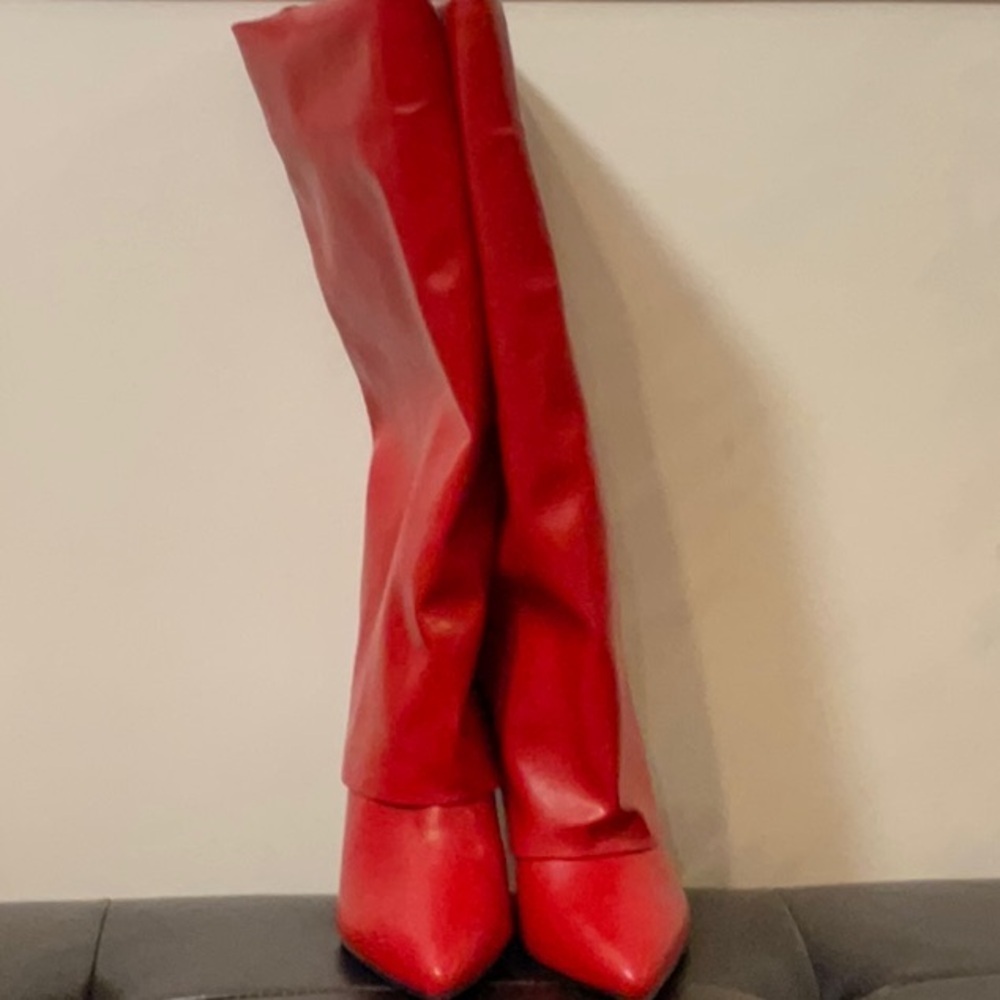 Madden Girl Red Boots - Picture 2 of 2